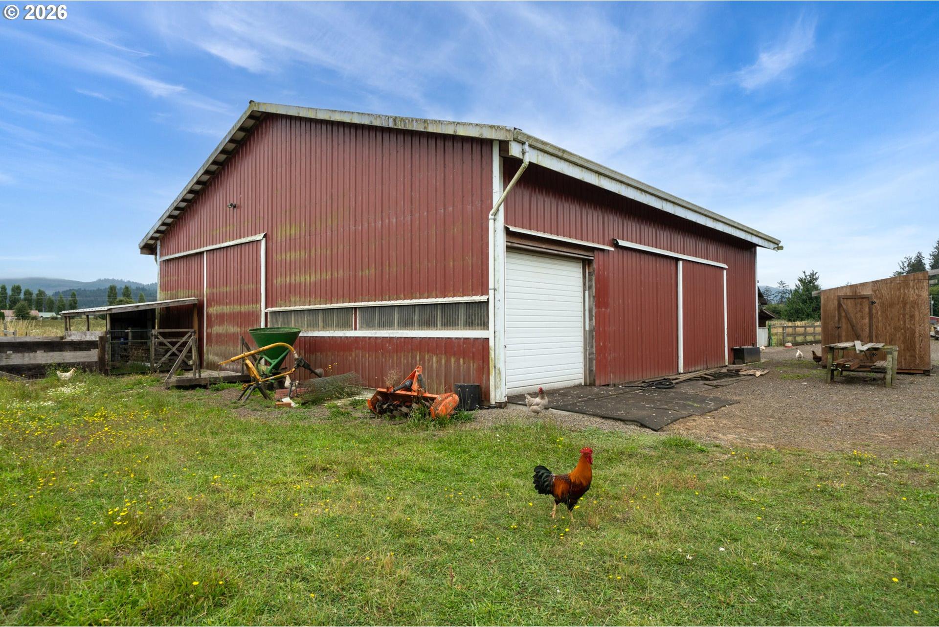 7555 Rocky Road Tillamook, OR 97141 - Photo 26 of 42 Barn