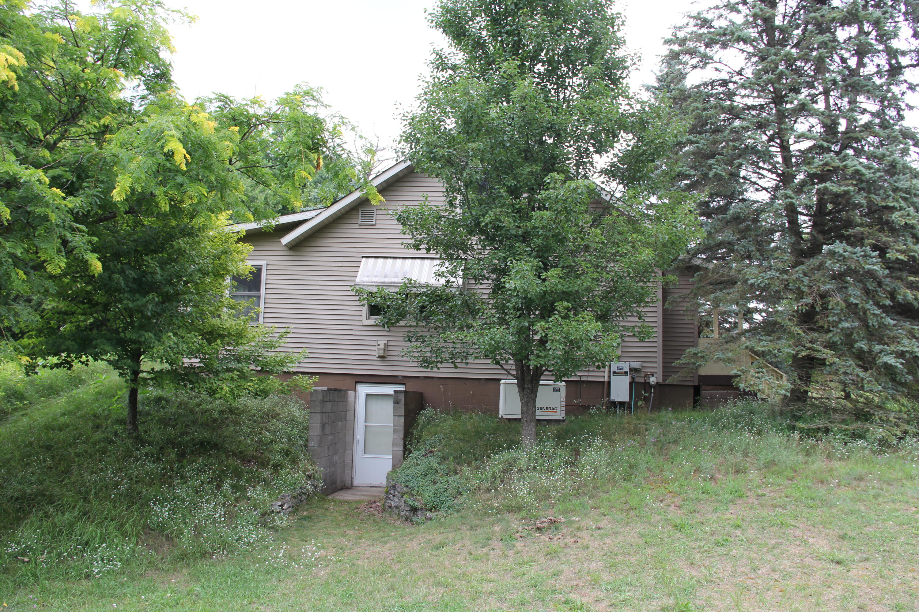 16822 7 Mile Road Stanwood, MI 49346 - Photo 29 of 62 IMG_2372