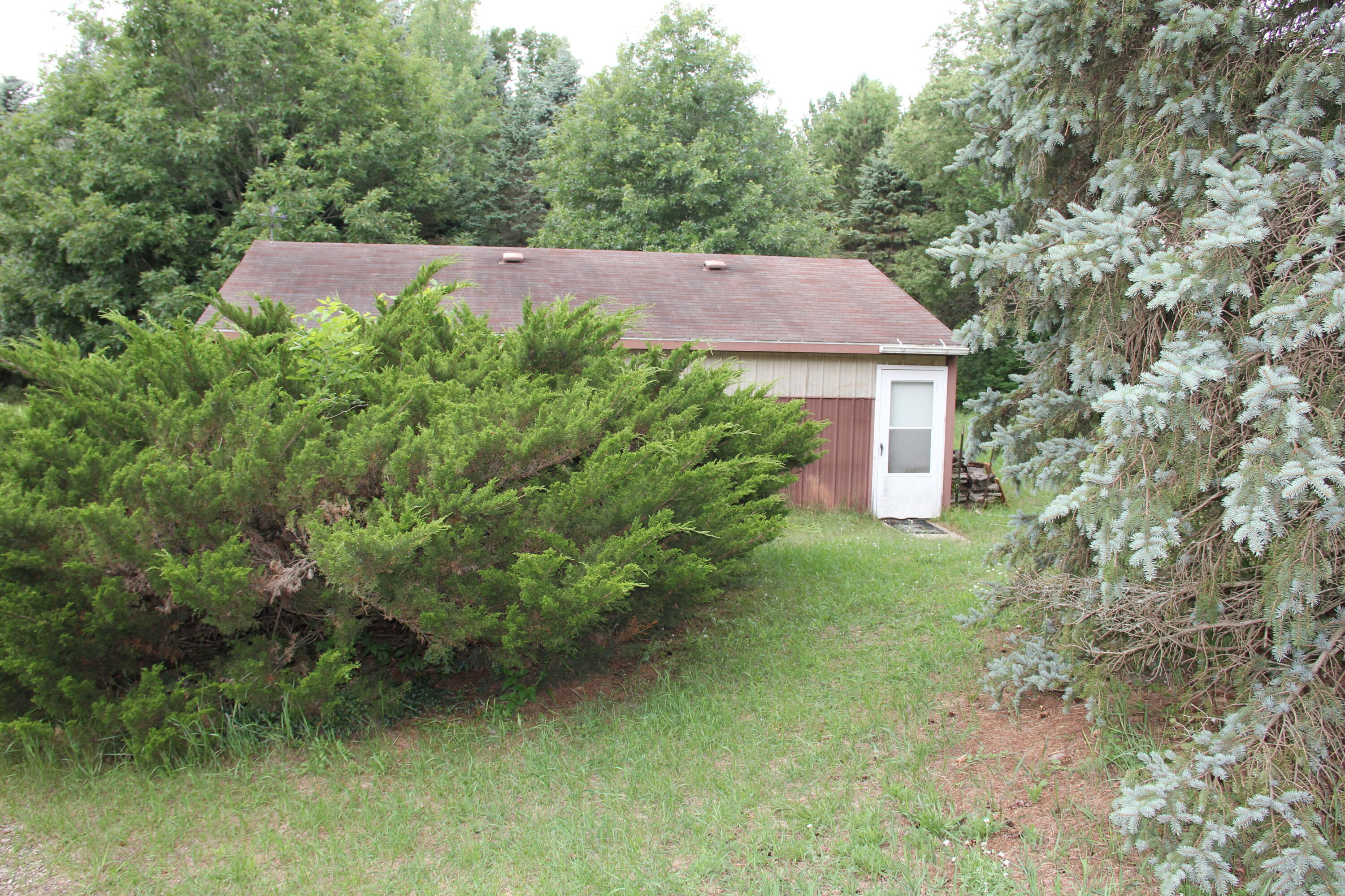 16822 7 Mile Road Stanwood, MI 49346 - Photo 31 of 62 IMG_2410