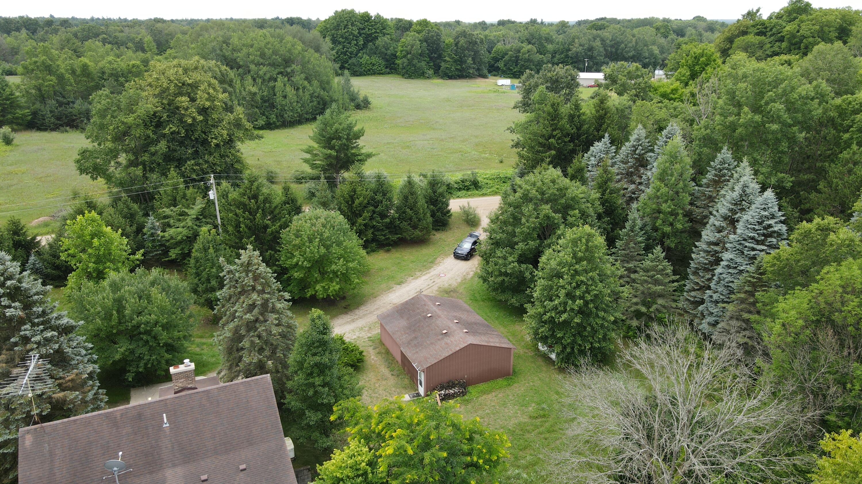 16822 7 Mile Road Stanwood, MI 49346 - Photo 52 of 62 DJI_0537
