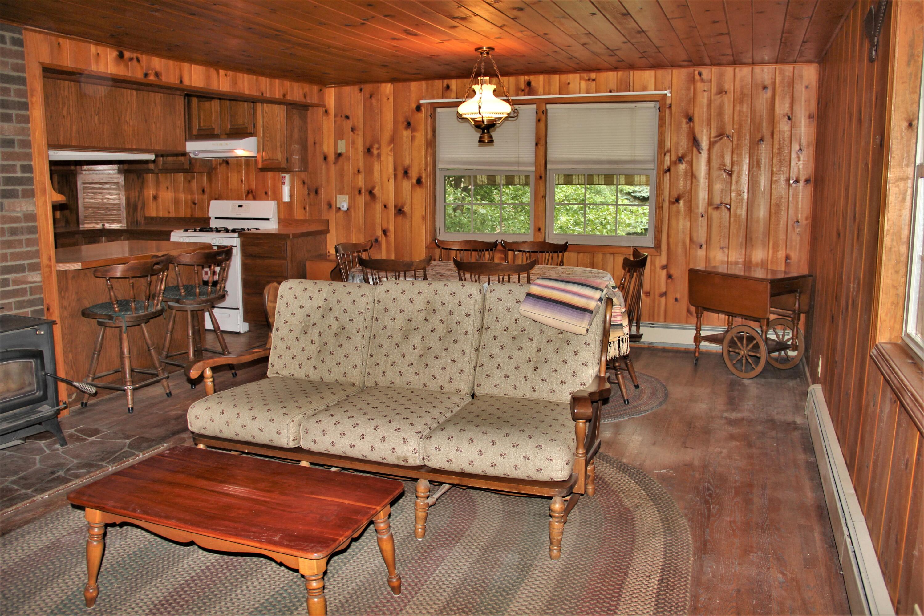 16822 7 Mile Road Stanwood, MI 49346 - Photo 10 of 62 IMG_2387