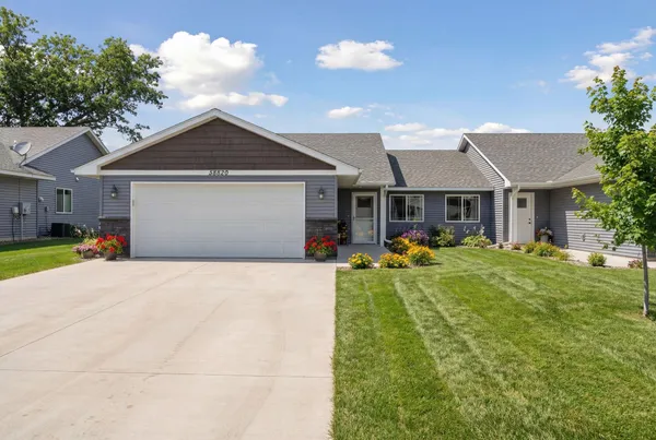 $309,900 | 38820 Maple Court, North Branch, MN 55056