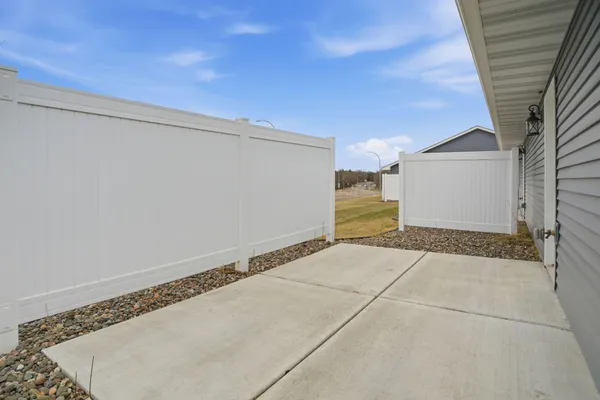 $309,900 | 38820 Maple Court, North Branch, MN 55056