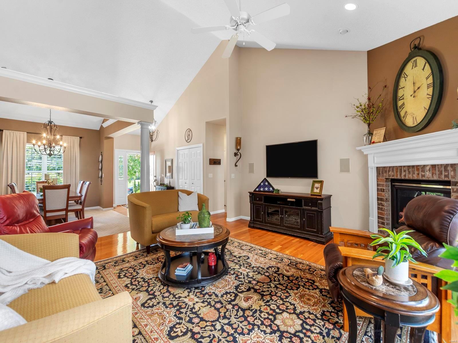 202 Country Ridge Columbia, IL 62236 - Photo 14 of 44