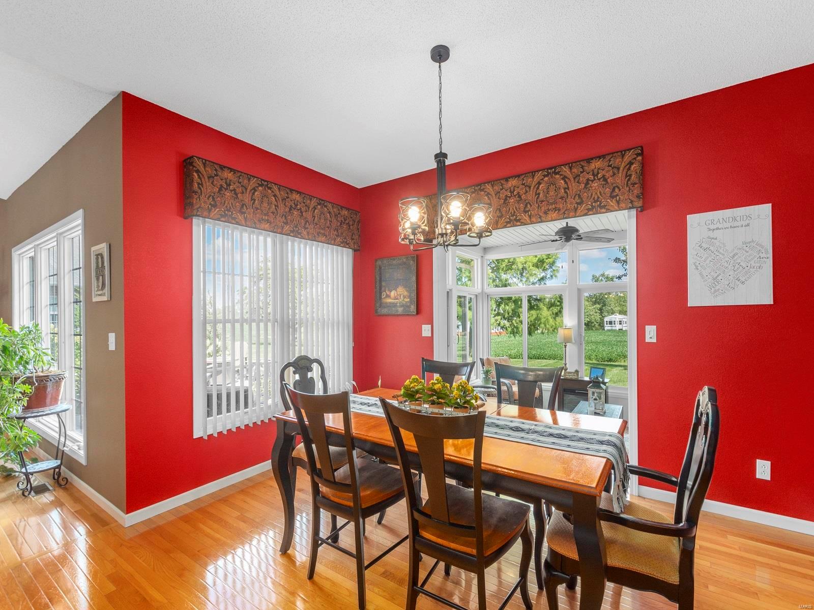 202 Country Ridge Columbia, IL 62236 - Photo 29 of 44