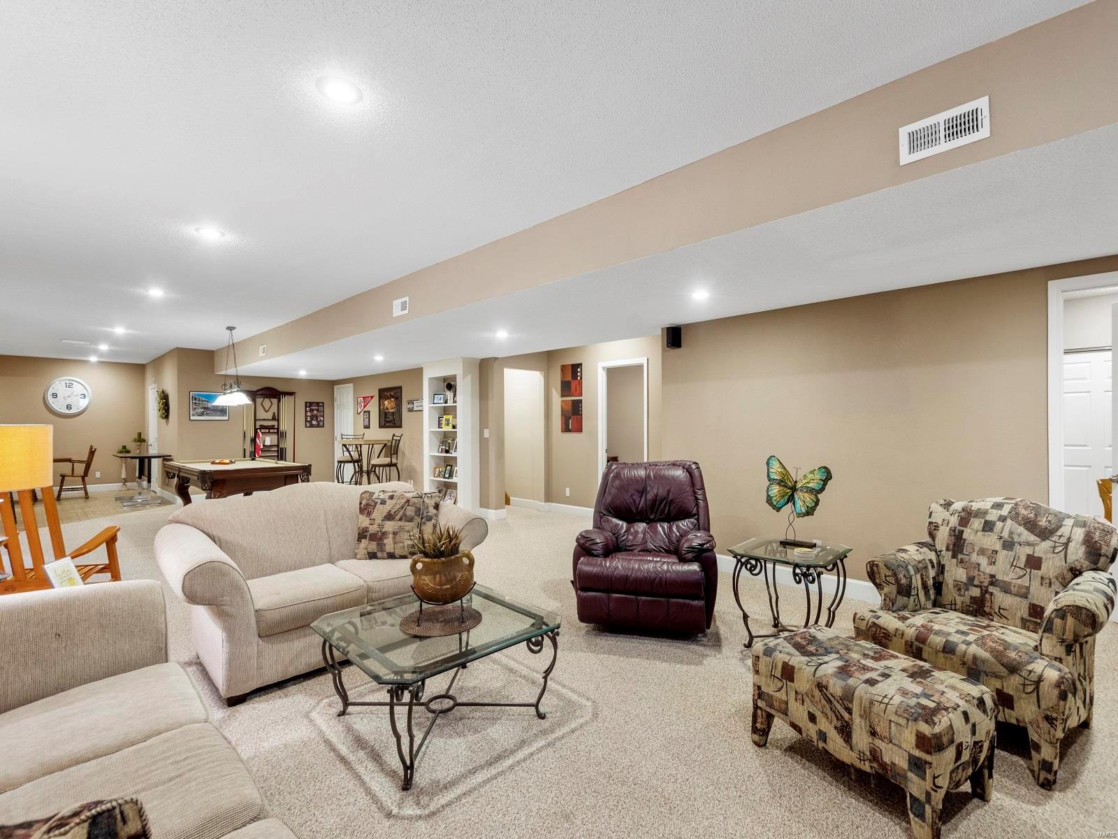 202 Country Ridge Columbia, IL 62236 - Photo 35 of 44