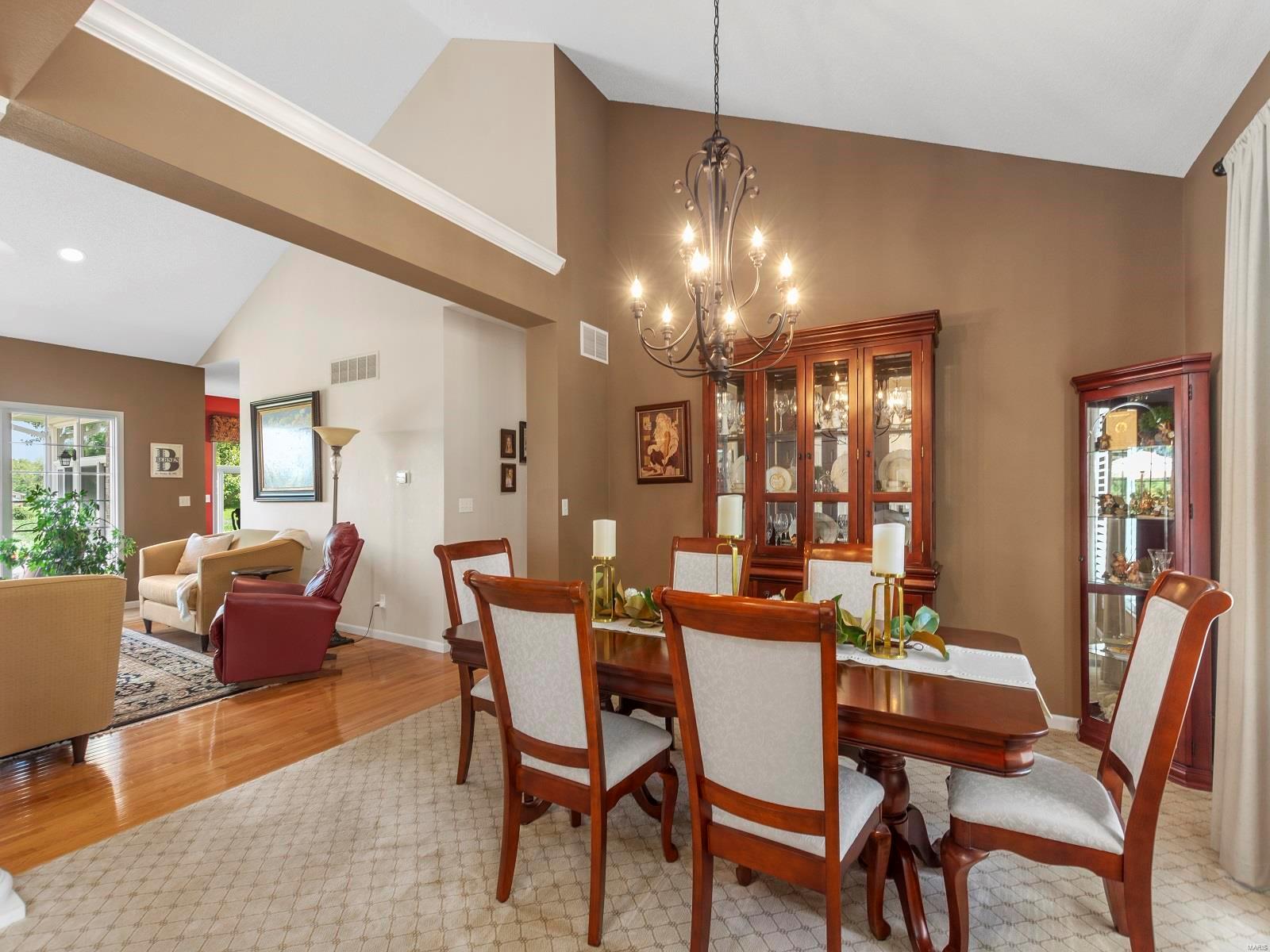 202 Country Ridge Columbia, IL 62236 - Photo 10 of 44