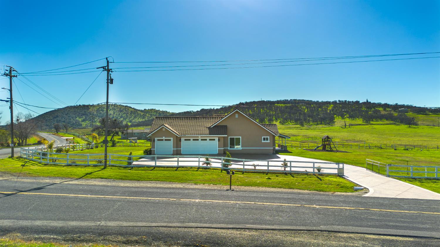 2906 Ranchito Drive La Grange, CA 95329 - Photo 5 of 46