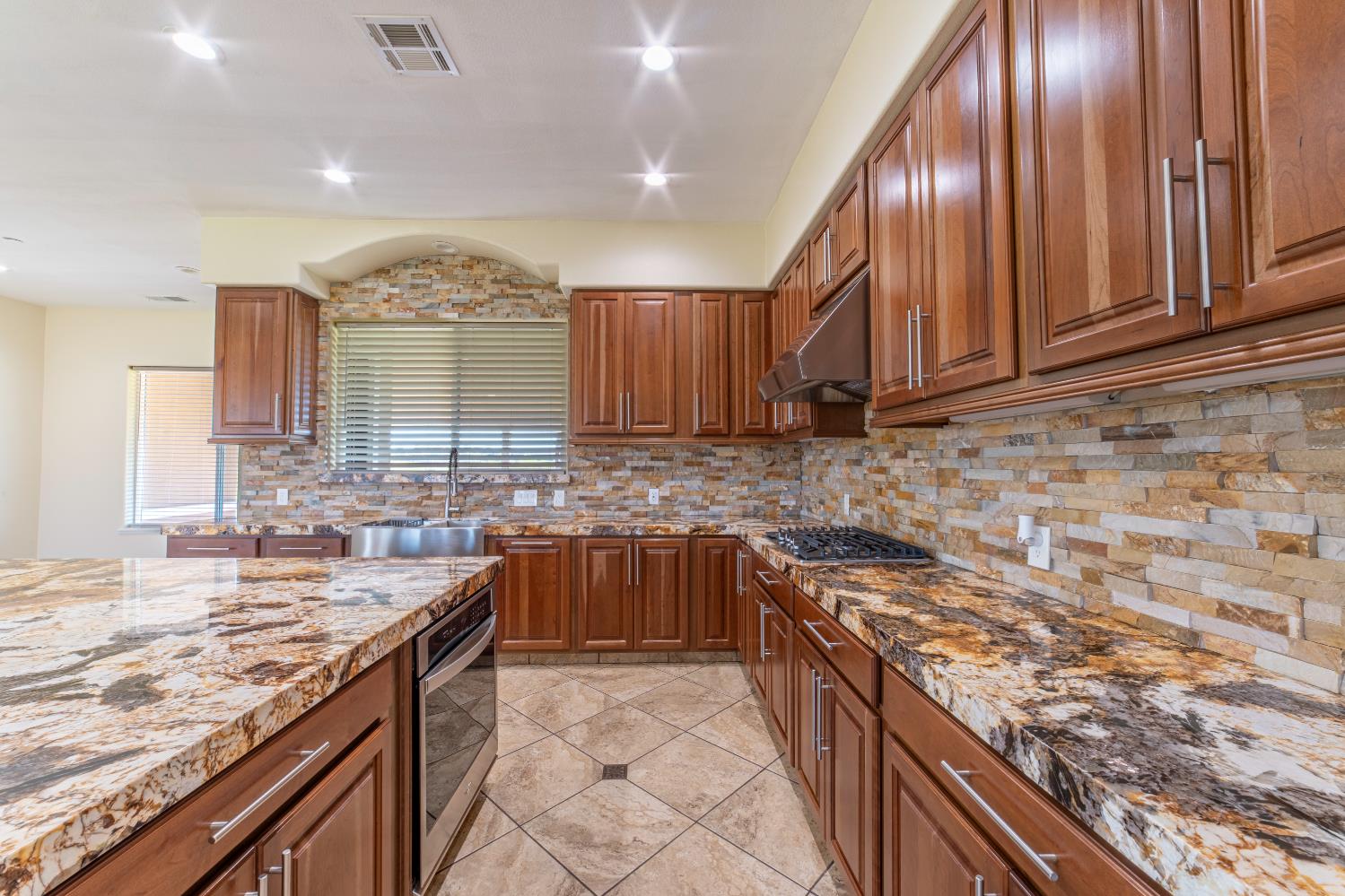 2906 Ranchito Drive La Grange, CA 95329 - Photo 9 of 46