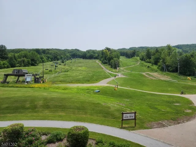 $2,700 | 200 Highway 94, Unit 269, Vernon, NJ 07462