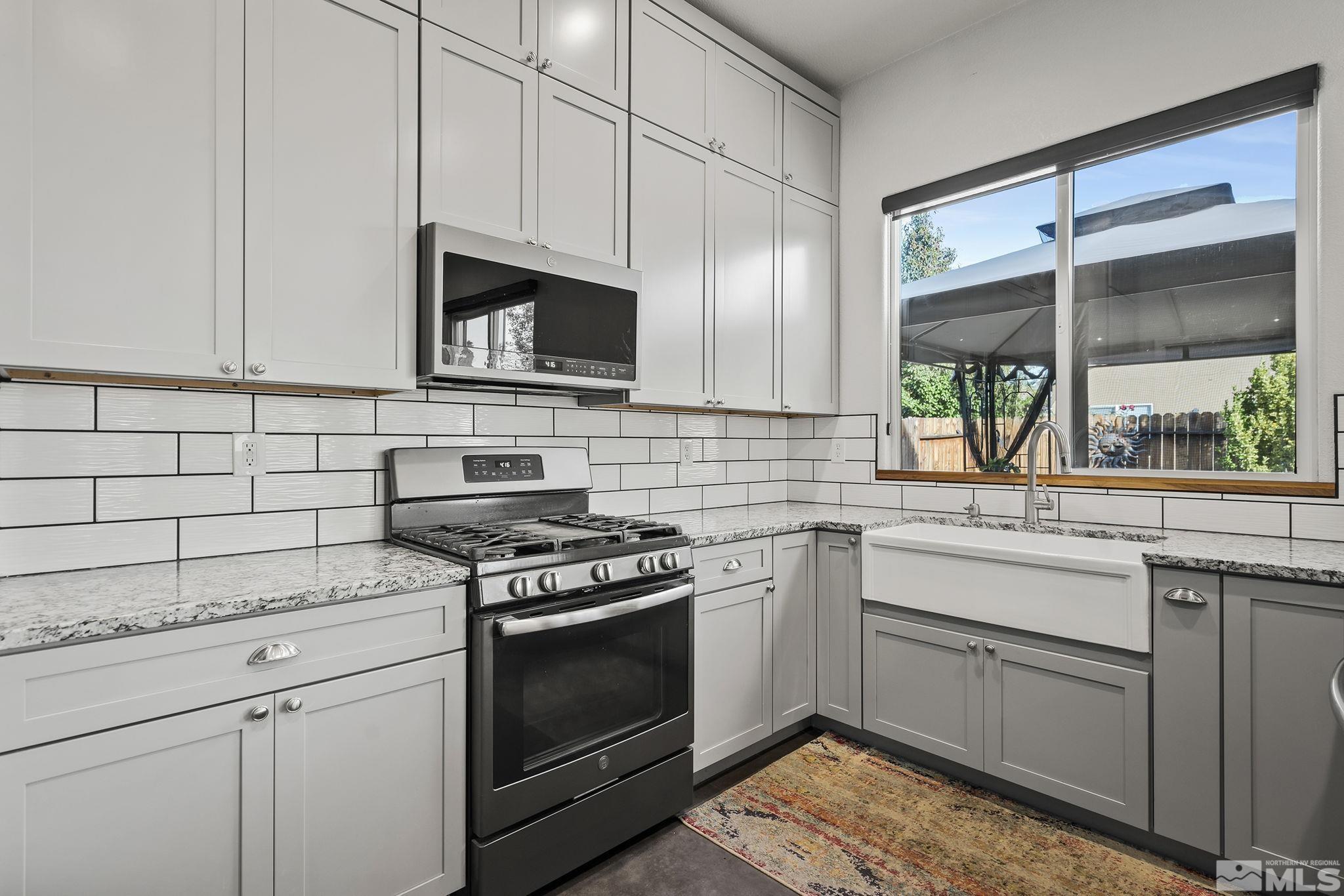 10570 Thistle Berry Court Reno, NV 89521 - Photo 9 of 23 Photo 9