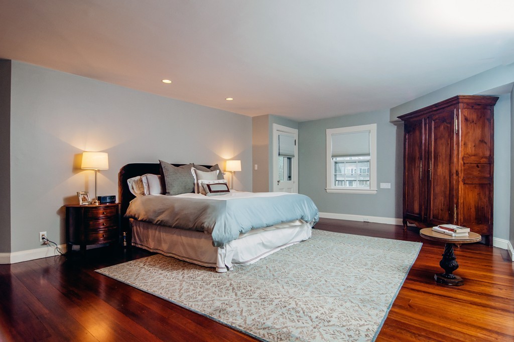 11 Littles Point Road Swampscott, MA 01907 - Photo 14 of 29 Gallery Image 14