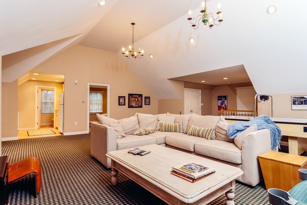 11 Littles Point Road Swampscott, MA 01907 - Photo 20 of 29 Gallery Image 20
