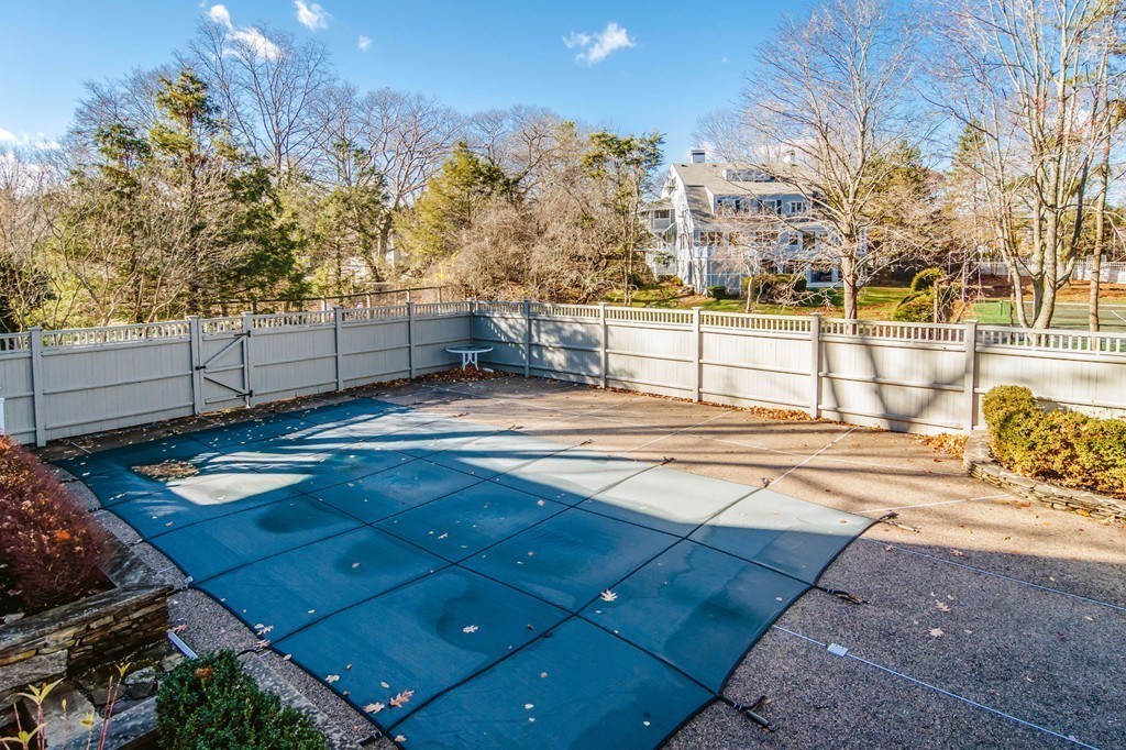 11 Littles Point Road Swampscott, MA 01907 - Photo 24 of 29 Gallery Image 24