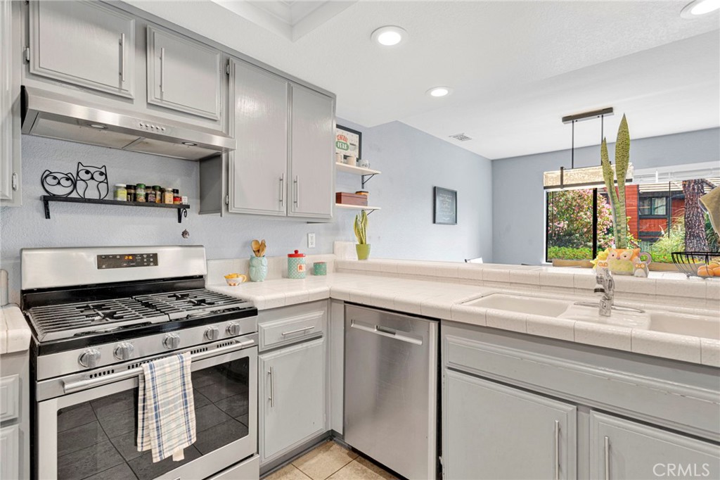 152 Cedar Creek Road San Dimas, CA 91773 - Photo 19 of 65