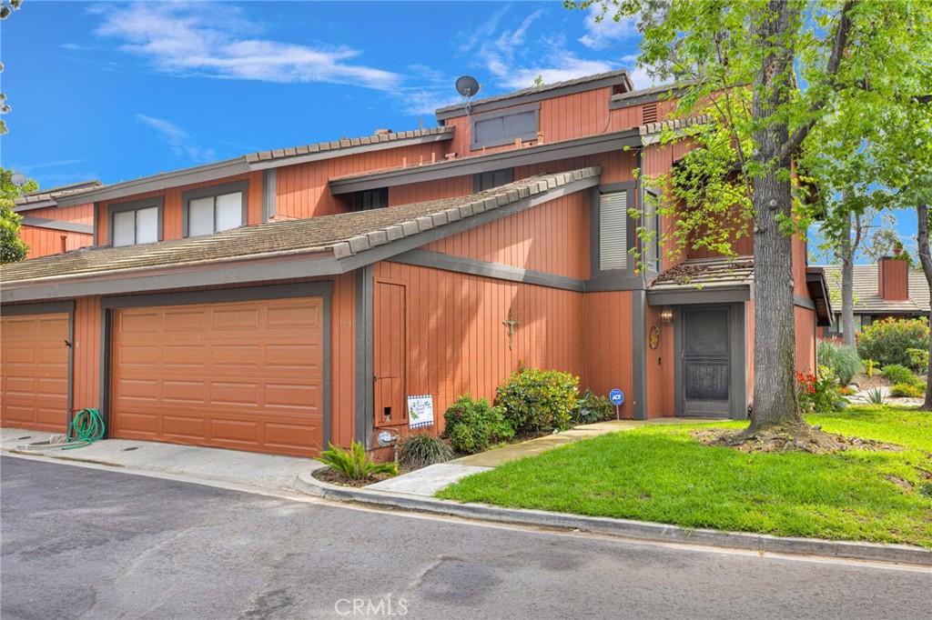 152 Cedar Creek Road San Dimas, CA 91773 - Photo 3 of 65