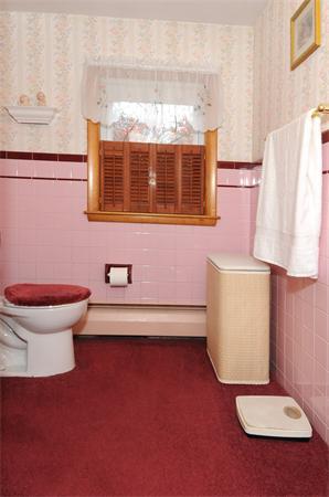 16 Colonial Road Beverly, MA 01915 - Photo 15 of 25
