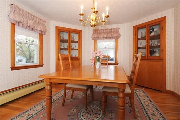 16 Colonial Road Beverly, MA 01915 - Photo 8 of 25