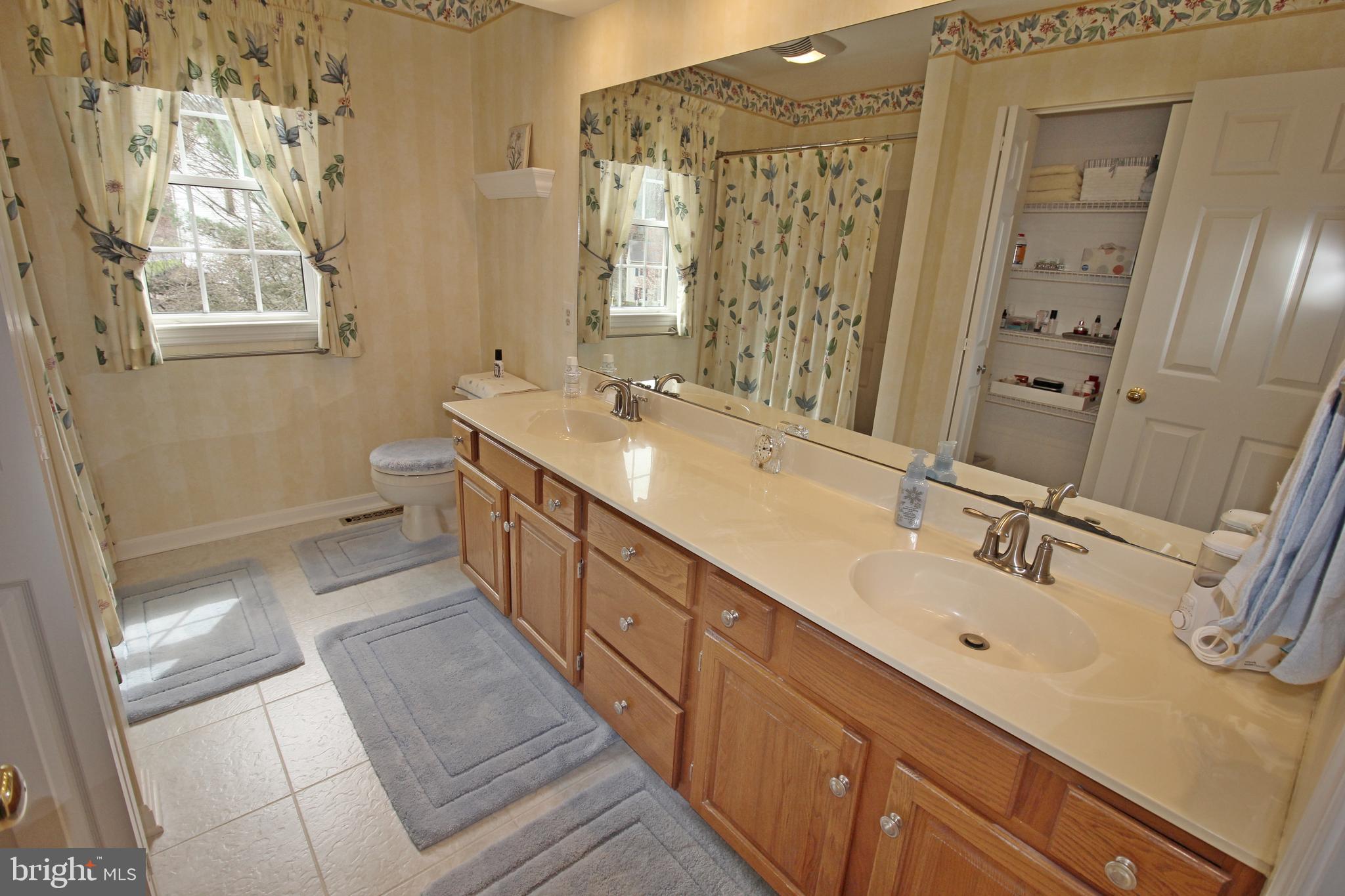 9 Round House Drive Lititz, PA 17543 - Photo 13 of 56