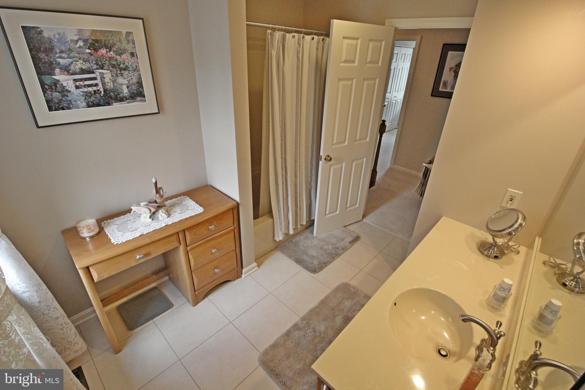 9 Round House Drive Lititz, PA 17543 - Photo 17 of 56