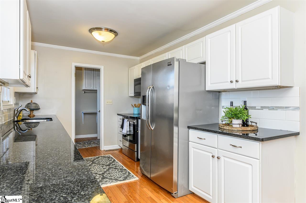 704 Phillips Road Greer, SC 29650 - Photo 15 of 36 Gallery Image 15