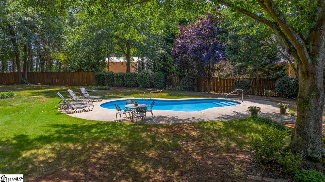 704 Phillips Road Greer, SC 29650 - Photo 5 of 36 Gallery Image 5
