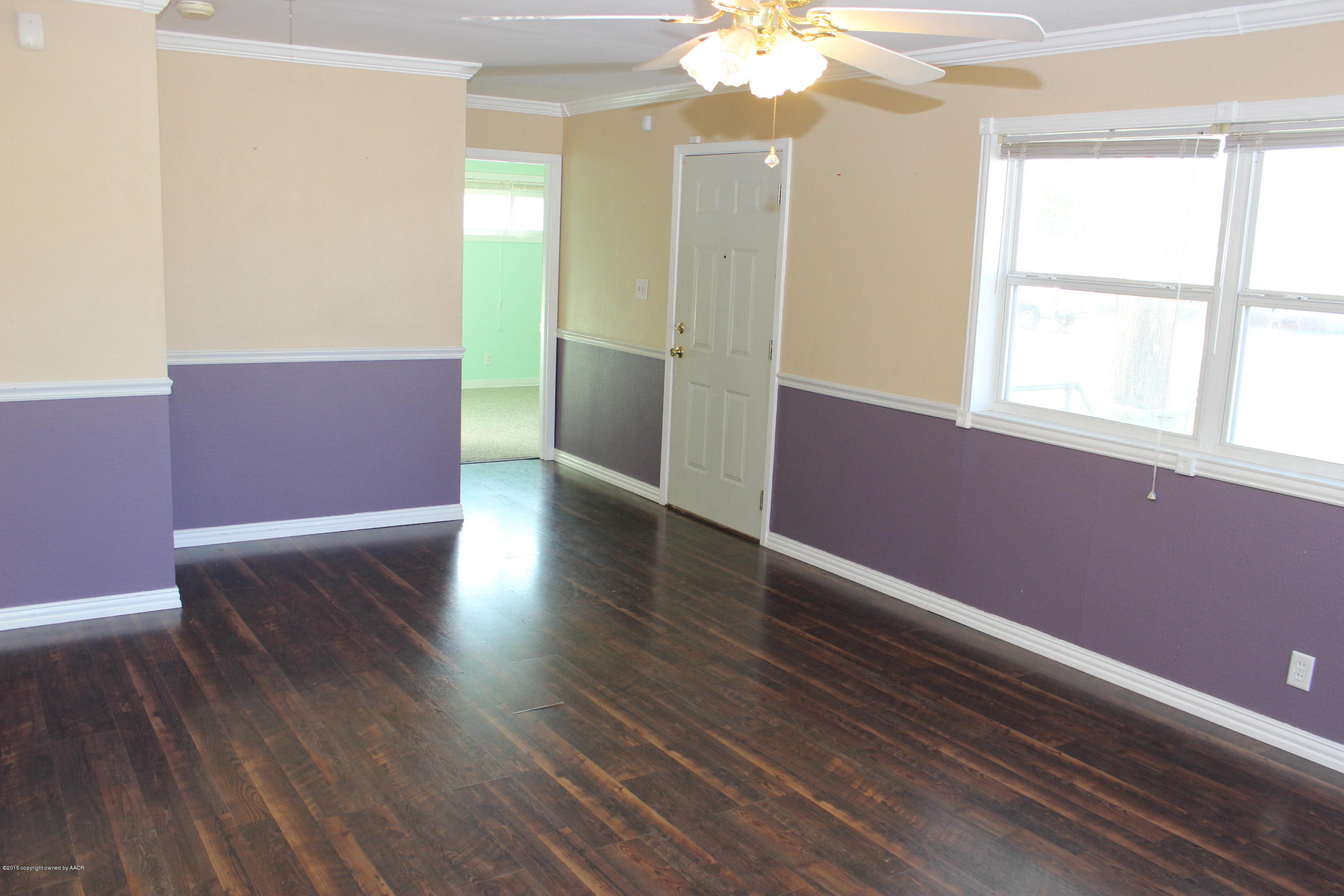4311 South Ong Street Amarillo, TX 79110 - Photo 3 of 20 Living-Dining Combo
