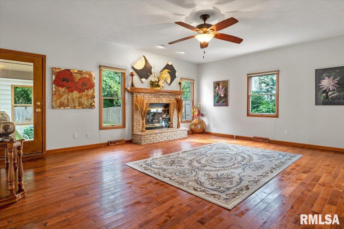 420 Clipper Road Springfield, IL 62711 - Photo 6 of 53