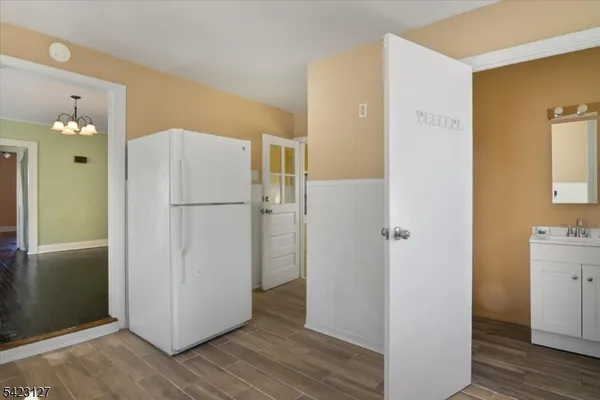$2,450 | 106 West Cherry Street, Unit 2, Rahway, NJ 07065