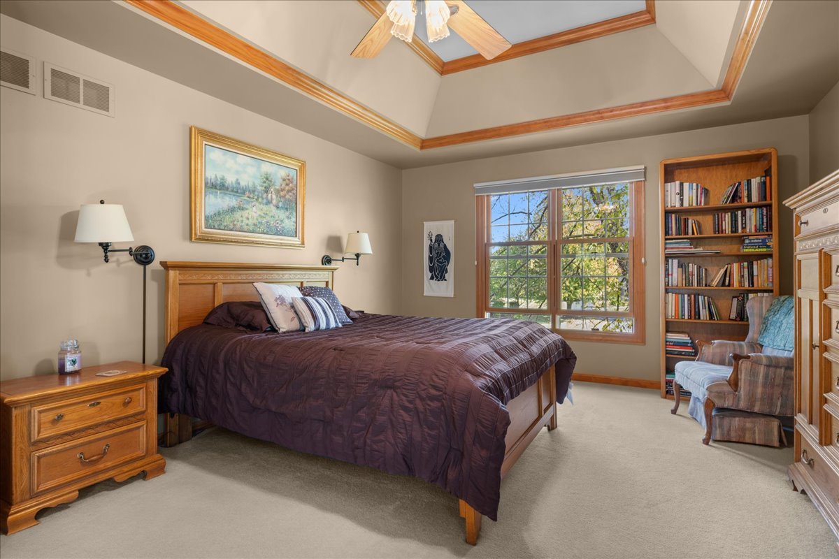 36W824 Red Gate Court St. Charles, IL 60175 - Photo 19 of 39 a bedroom with a bed and a window