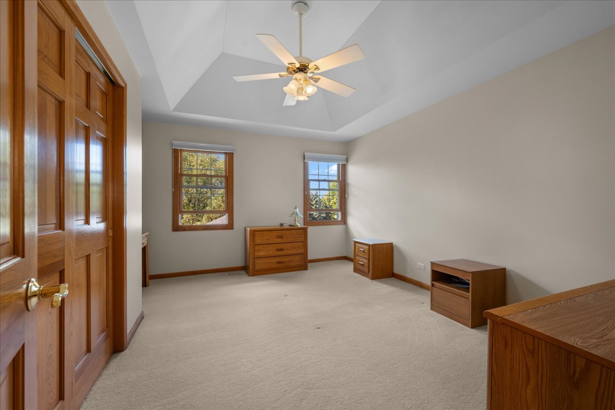 36W824 Red Gate Court St. Charles, IL 60175 - Photo 25 of 39 workspace with furniture and window