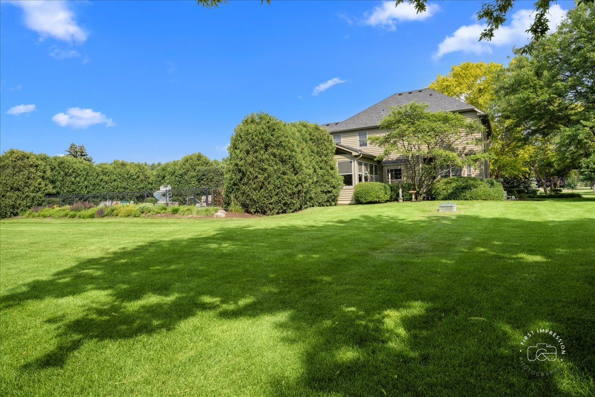 36W824 Red Gate Court St. Charles, IL 60175 - Photo 36 of 39 a view of a field with an trees