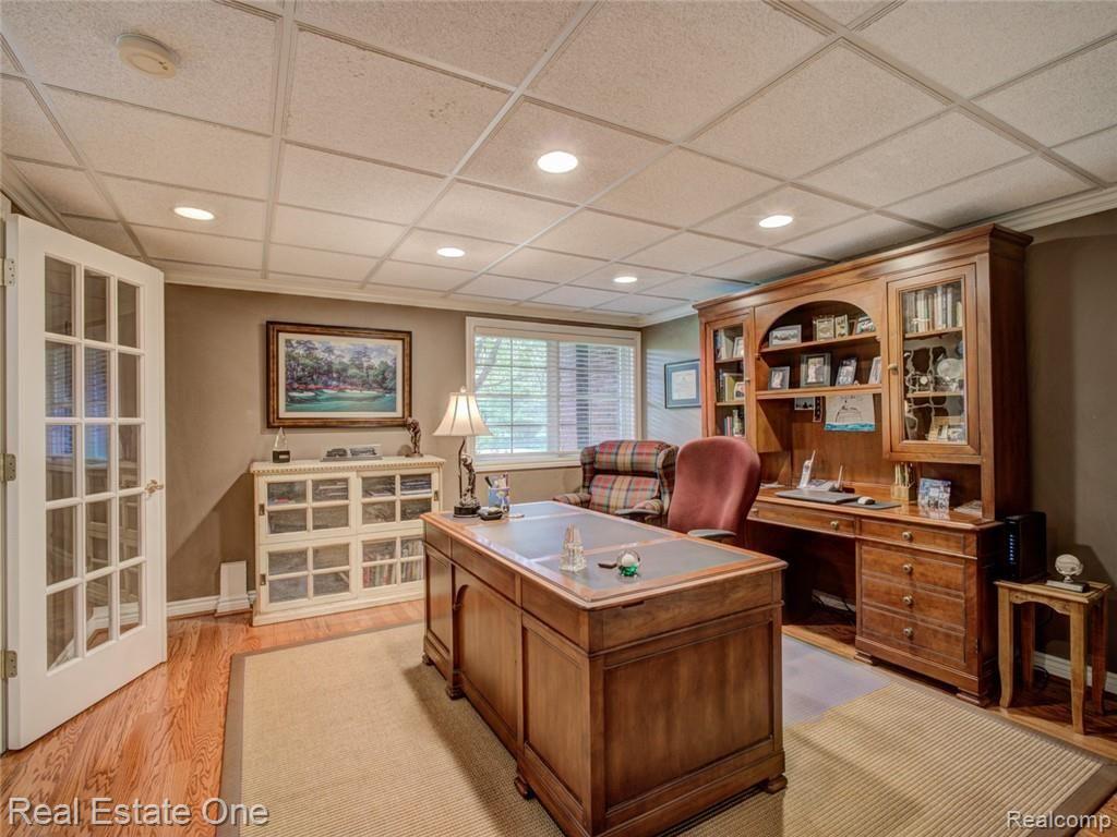 2888 Birnam Court Rochester, MI 48306 - Photo 46 of 52 DSC06729_30_31.jpg