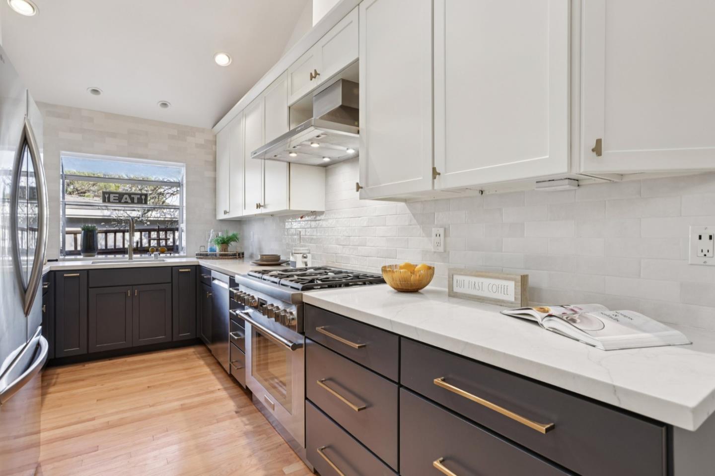 915 North Road Belmont, CA 94002 - Photo 6 of 36