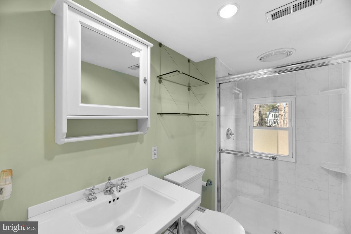 8705 2nd Avenue Silver Spring, MD 20910 - Photo 24 of 51 Gallery Image 24