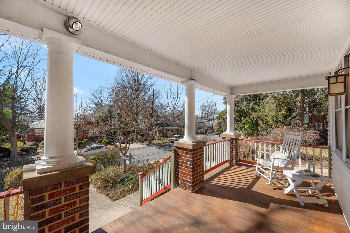 8705 2nd Avenue Silver Spring, MD 20910 - Photo 4 of 51 Gallery Image 4