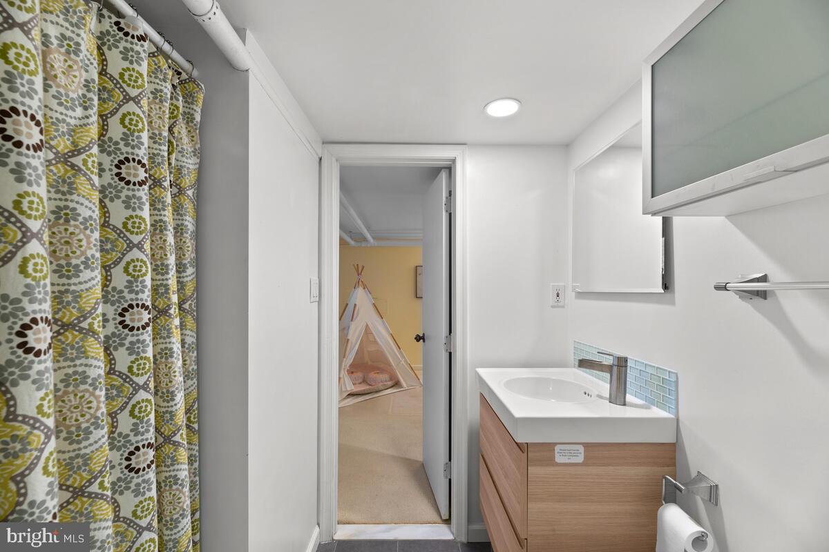 8705 2nd Avenue Silver Spring, MD 20910 - Photo 37 of 51 Gallery Image 37