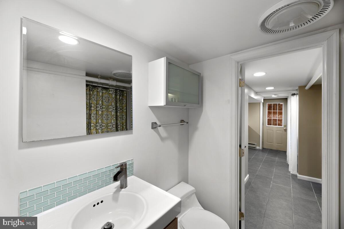 8705 2nd Avenue Silver Spring, MD 20910 - Photo 38 of 51 Gallery Image 38