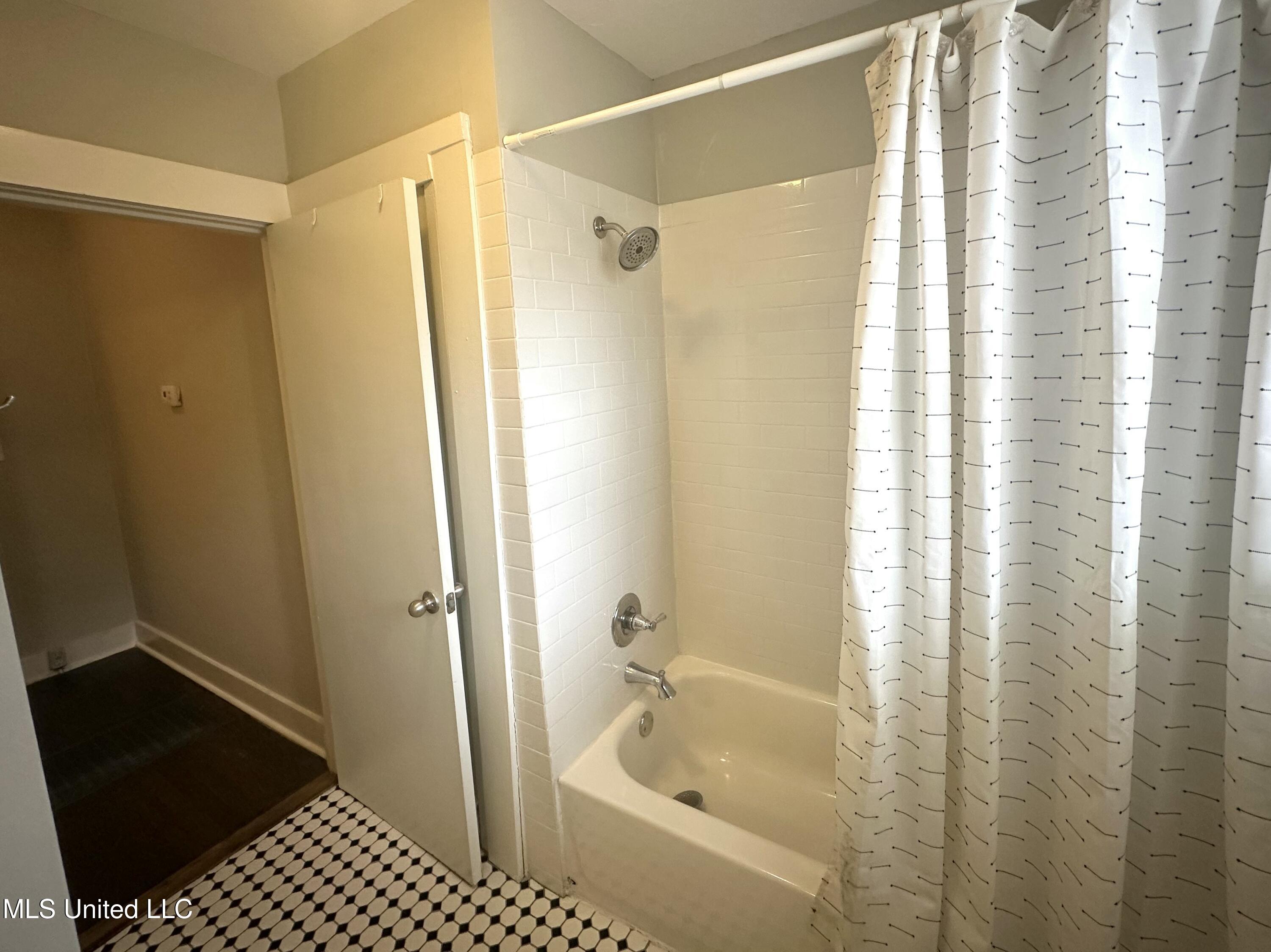 3310 North State Street, Unit 1 Jackson, MS 39216 - Photo 15 of 18 IMG_5275 2