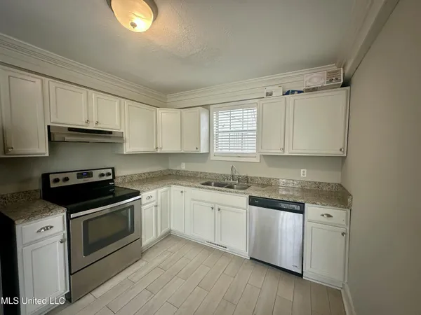 $1,150 | 3310 North State Street, Unit 1, Jackson, MS 39216