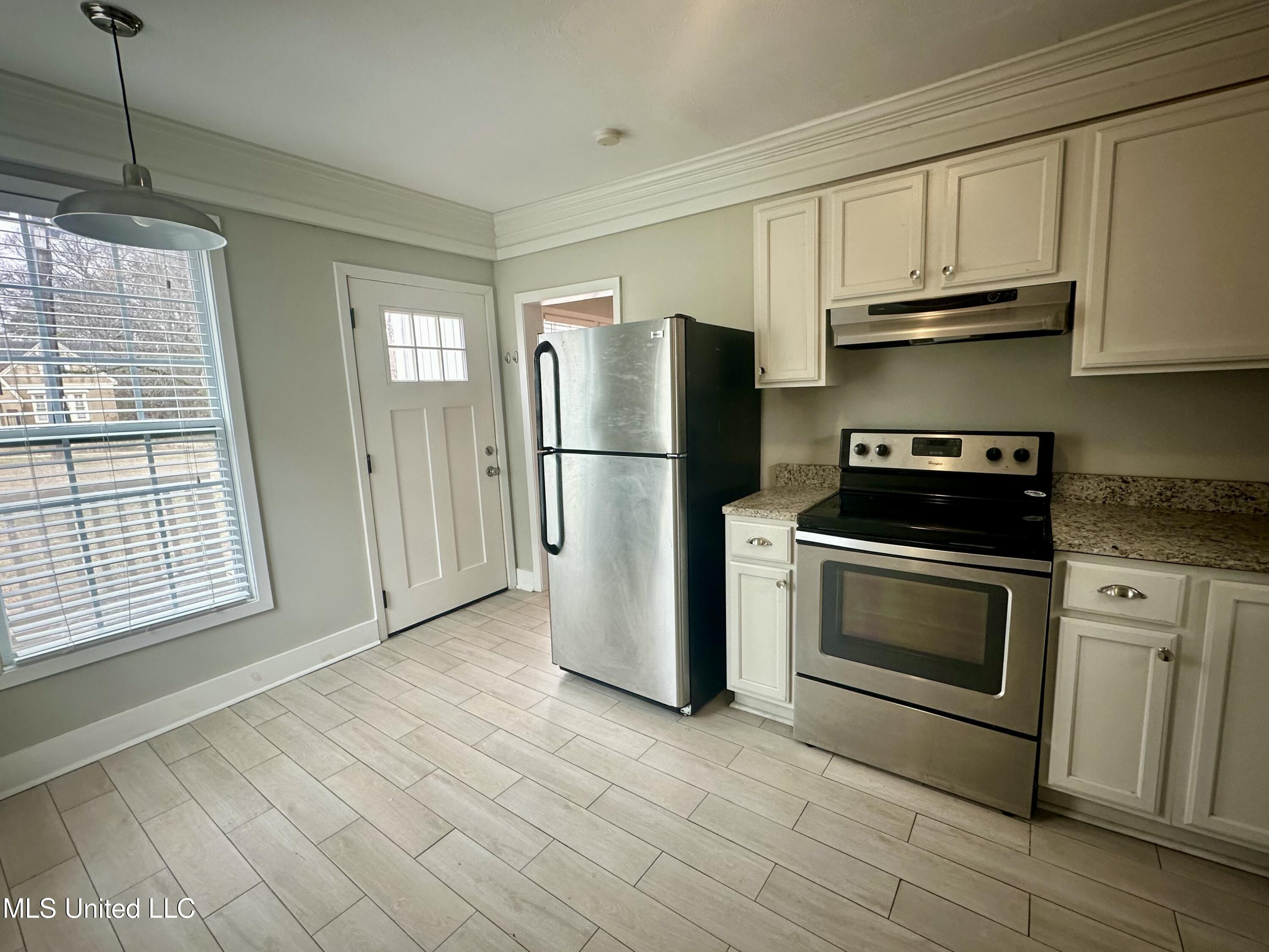 3310 North State Street, Unit 1 Jackson, MS 39216 - Photo 7 of 18 IMG_5262 2