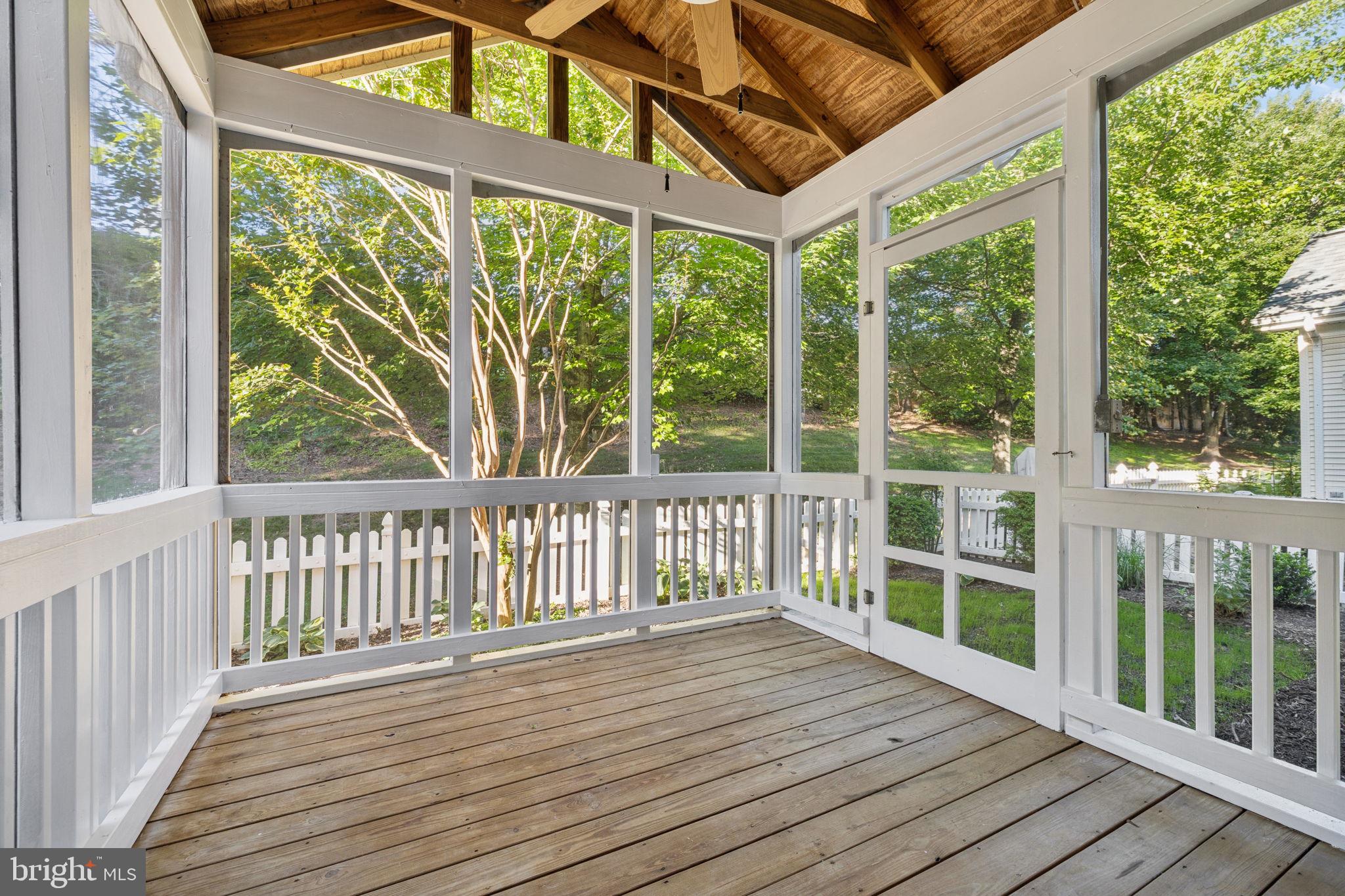 13703 Currant Loop Gainesville, VA 20155 - Photo 24 of 39