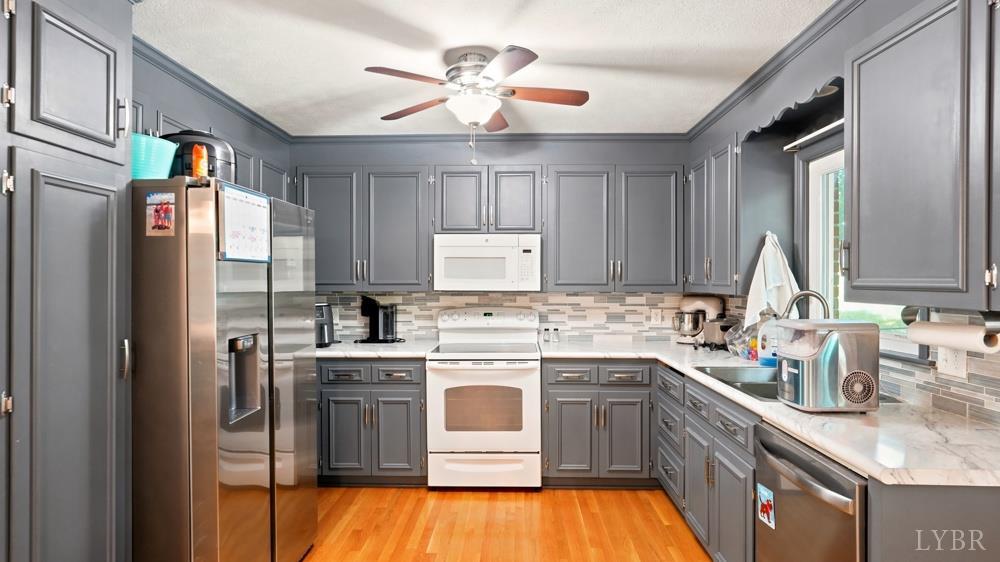 480 Winding Way Road Lynchburg, VA 24502 - Photo 3 of 44