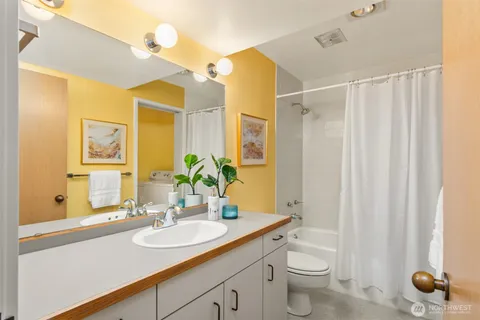 $1,600,000 | 105 Lovell Avenue Southwest, Unit 1511, Bainbridge Island, WA 98110
