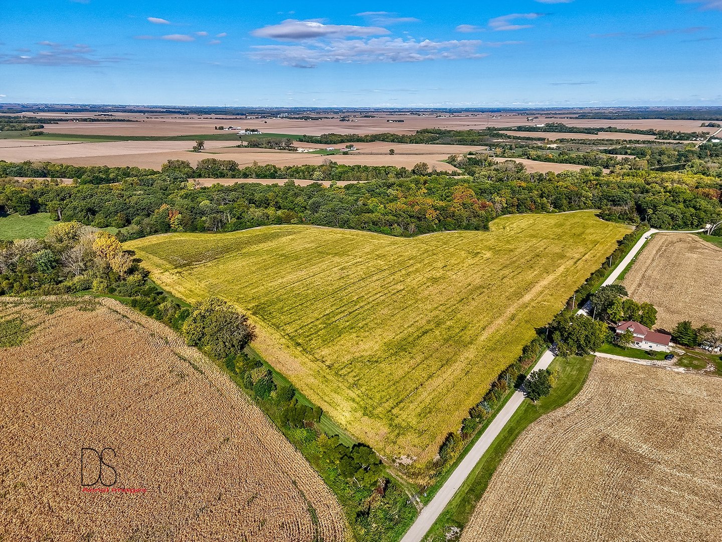 0 East 25th Road Marseilles, IL 61350 - Photo 6 of 11 a view of a swimming pool and an ocean view
