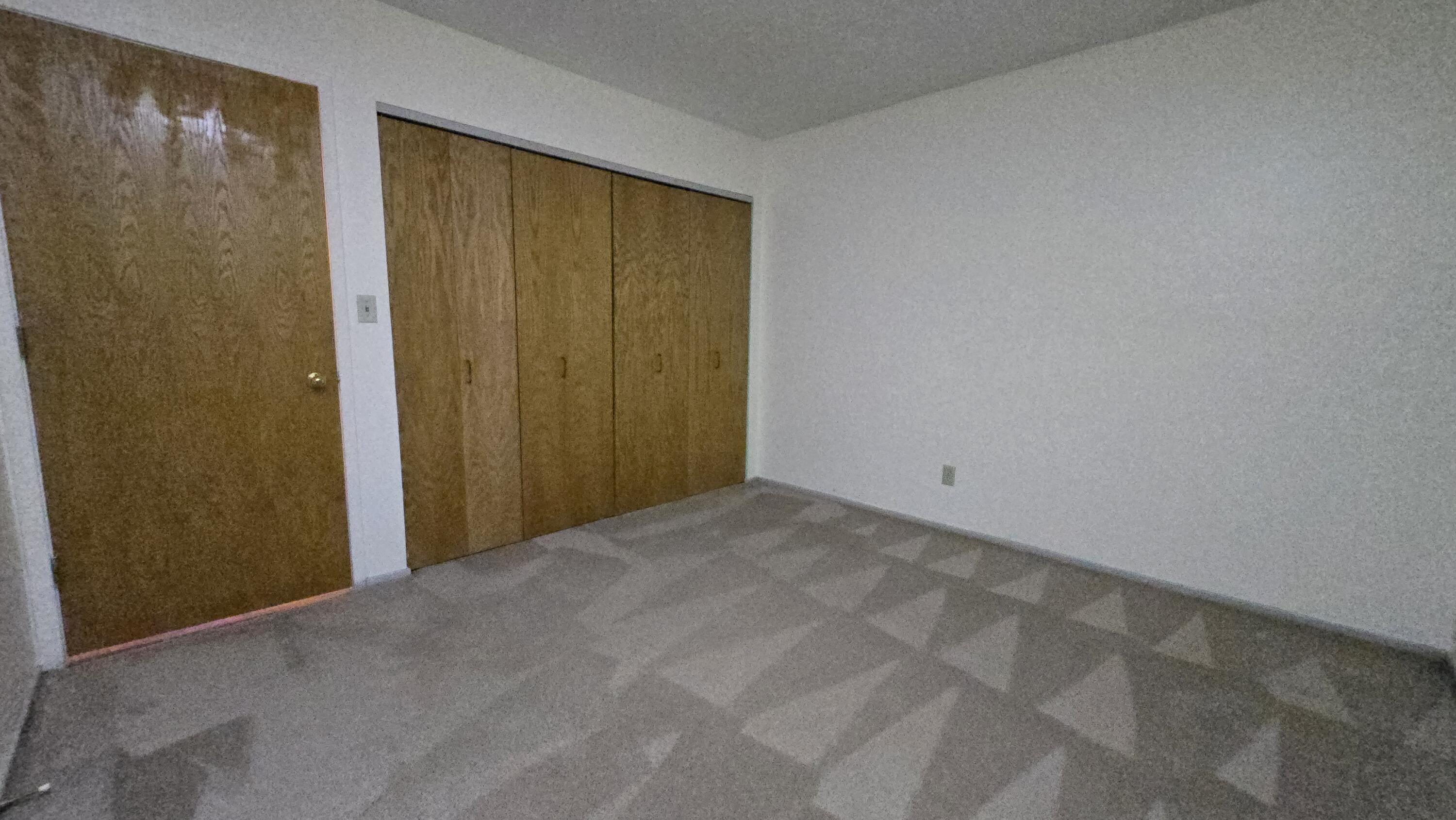 815 West Puetz Road Oak Creek, WI 53154 - Photo 11 of 23 EXTRA ROOM
