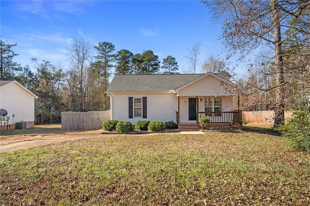 $225,000 | 10 Susan Drive, Piedmont, SC 29673