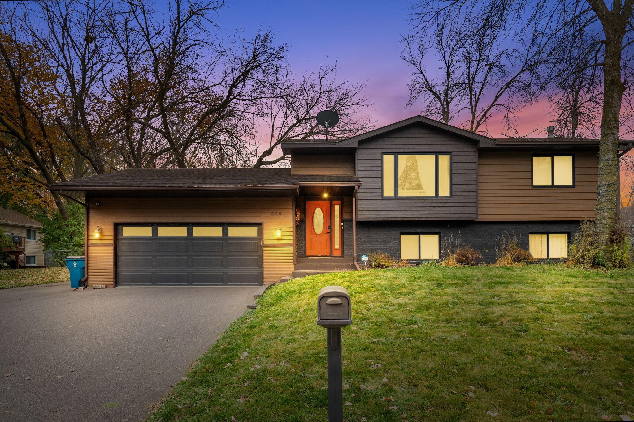 808 3rd Avenue Southwest Forest Lake, MN 55025 - Photo 1 of 1