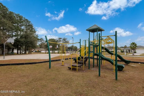 $279,500 | 11673 Rolling River Boulevard, Jacksonville, FL 32219