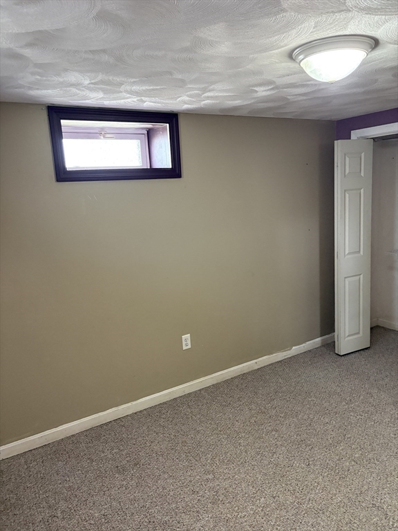 85 Rivulet Street Uxbridge, MA 01569 - Photo 31 of 42